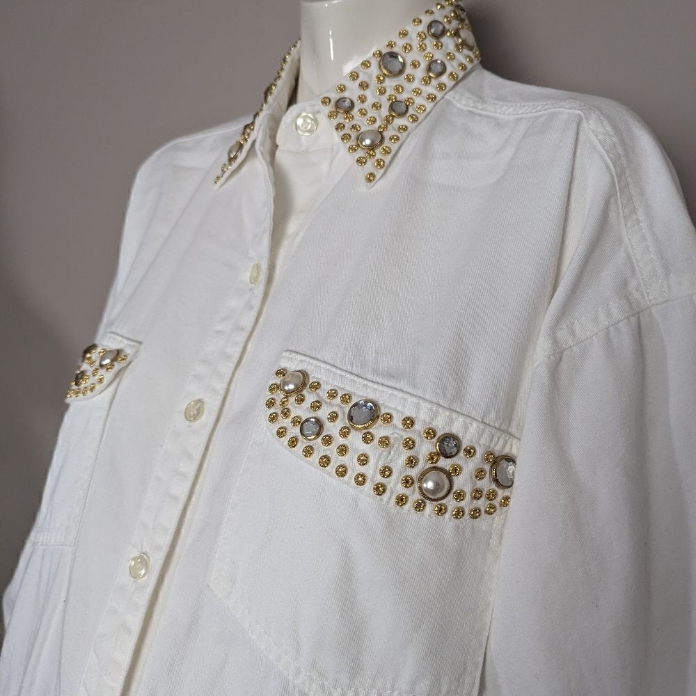 Vintage bedazzled button shirt, Pearls rhinestones studs, western style white co